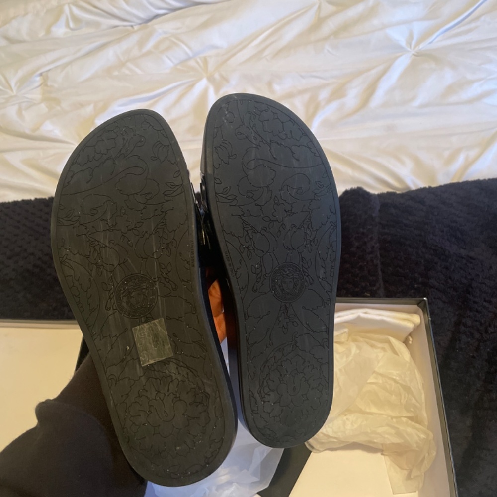 Versace Slides - Picture 4 of 7